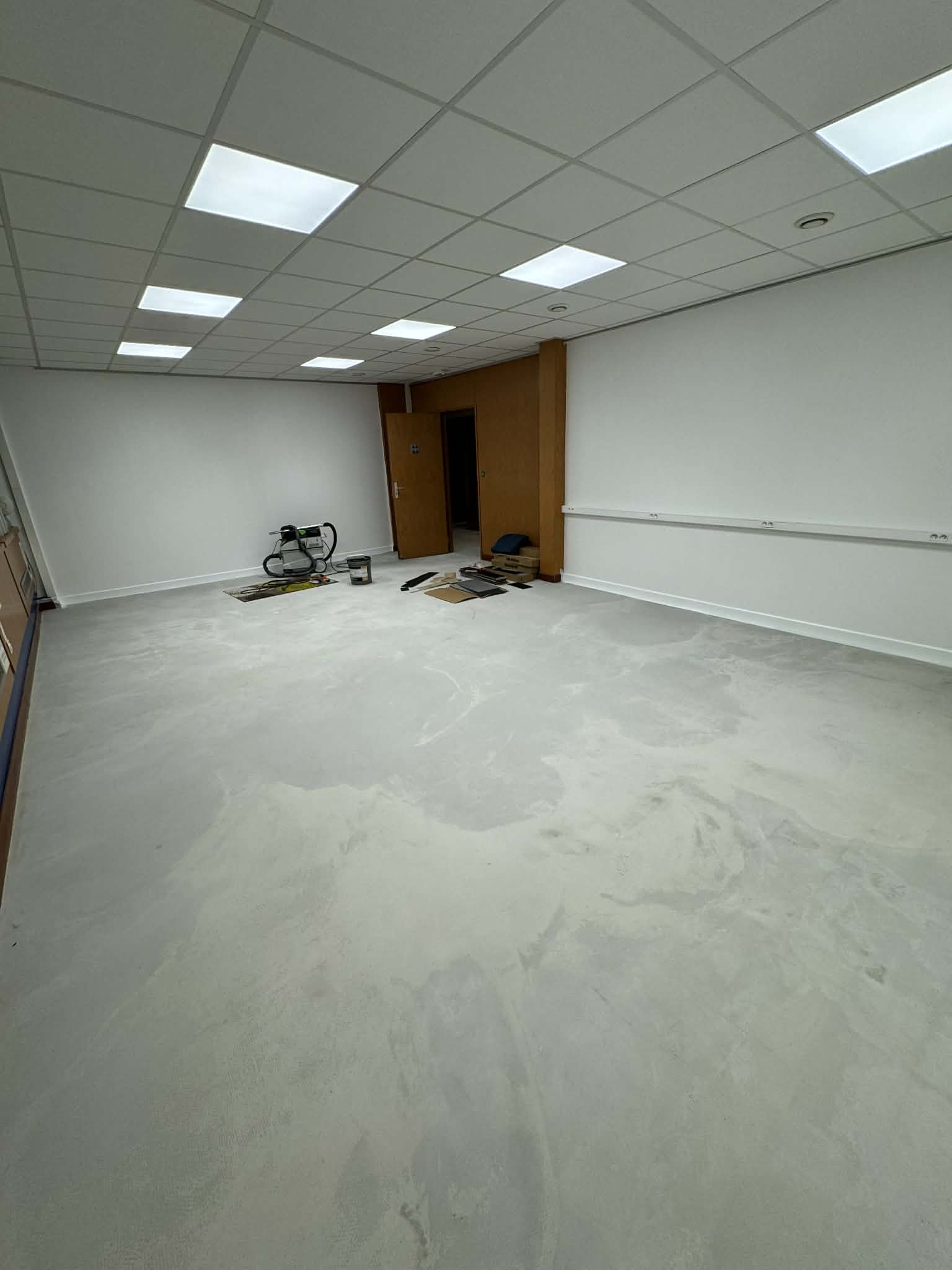 Ragréage P3 — appartement, Besançon, chantier RUSHITI Rénovation