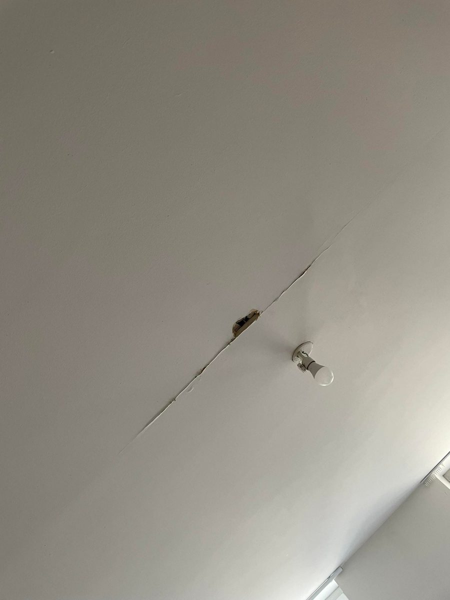 Plafond rénové après reprise